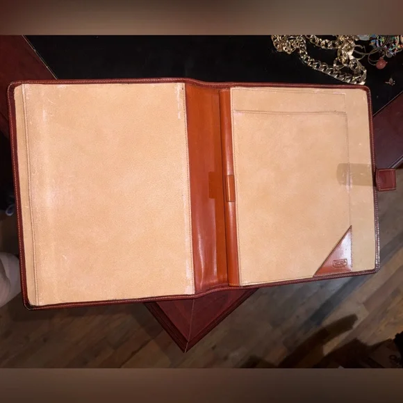 Dooney & Bourke Grey and brown Organizer